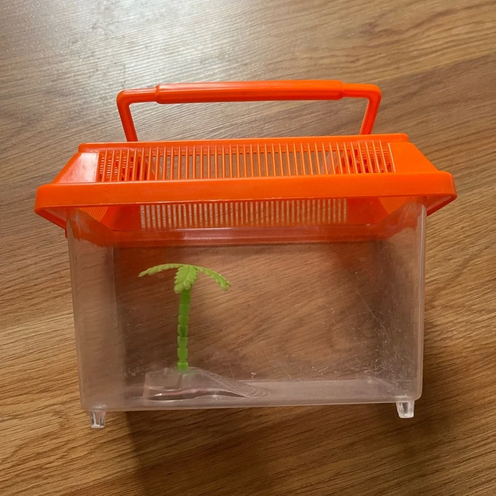 EUC Portable Reptile Habitat Turtle Pet Fish Aquarium With Decor Palm Tree